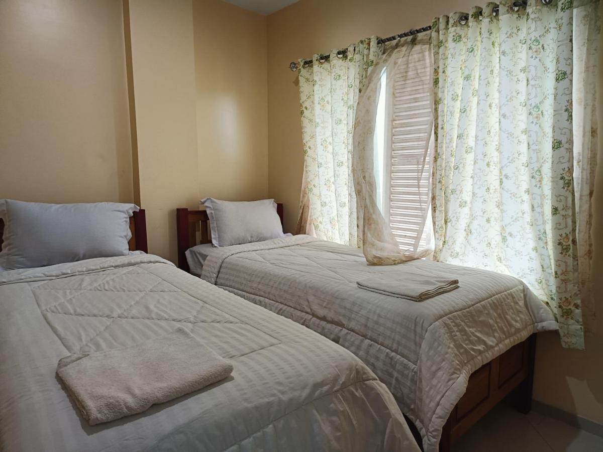 Balqies Homestay Syariah Makassar Mitra Reddoorz Exterior foto
